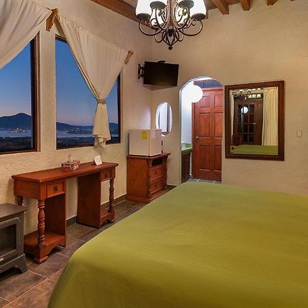 Eco Hotel Ixhi 파츠쿠아로 외부 사진