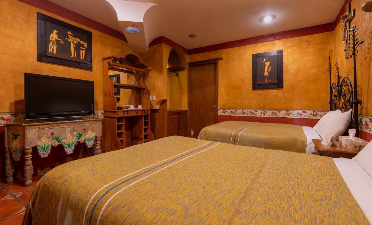 Eco Hotel Ixhi 파츠쿠아로 외부 사진